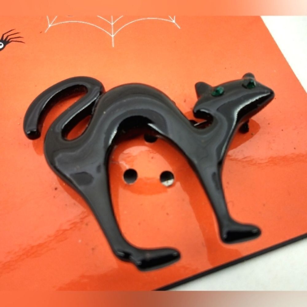 Black Cat Brooch Jewelry Pin - Picture 3 of 8